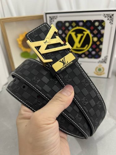 Product name: Lv..Louis..Vuitton original Material: original cowhide belt 100%