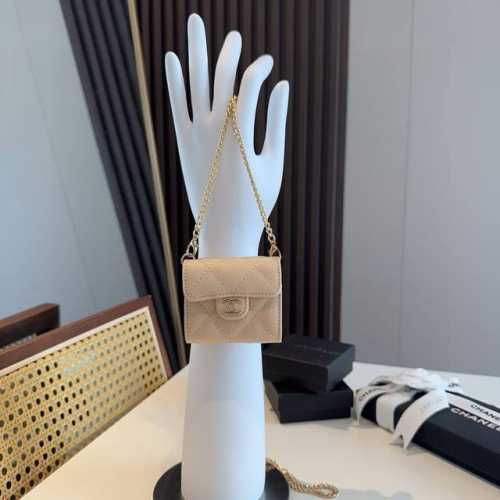 Chanel classic C3 earphone bag universal model official website 1:1 earphone bag