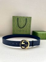 Width 3.8Cm This double-sided belt from Gucci cleverly combines Gg Supreme canva