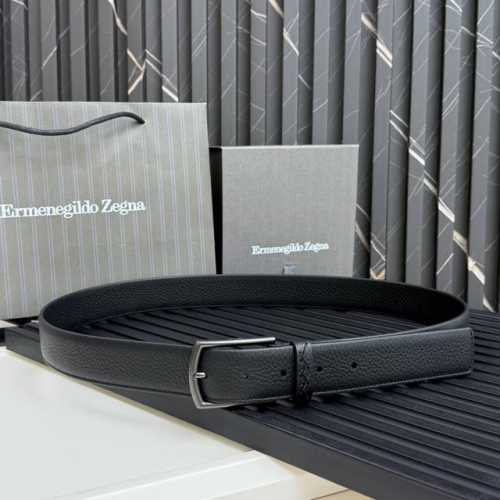 This Black Leather Belt Is Crafted From Grain Leather, Showcasing A Natural Text
