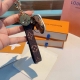 lv Classic Old Flower Chess Keychain Keychain Joint Nike Mini Shoe Pendant Fa