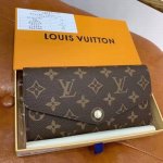 Color: Brown Size: 19X10 Model: M60531 New in the counter This envelope wallet