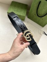 Width 4.0cm The iconic Gg pattern is perforated, adding a sophisticated touch to