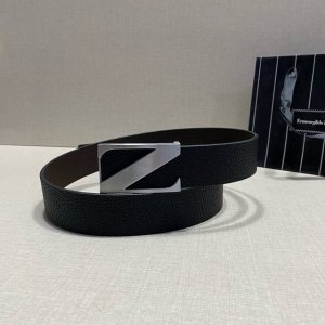 Width 38mm This Ermenegilido Zegne belt impresses with its exquisite design and