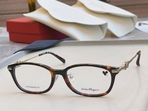 Salvatore Ferragam* new eyewear frames, Model: Sf2942Lb, Size: 52cm 17-140 DDD