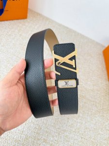 Product Name: Louis Vuitton Belt - Original Single Belt Model: Hook, Classic Pur