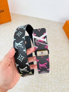 Product Name: Louis Vuitton Belt - Original Single Belt Model: Hook, Classic Pur