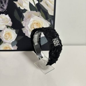 Special counter packaging Loewe's latest headband Little fairies hurry up and ge