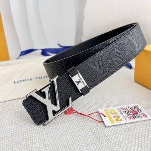 Product Name: Louis Vuitton Belt - Original Single Belt Model: Hook and Buckle,