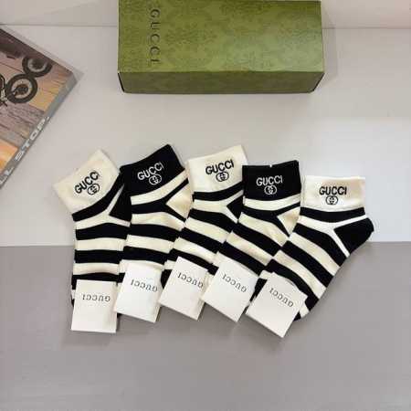 Box of 5 pairs (with packaging) Gucci new embroidered pure cotton socks, classi - Click Image to Close