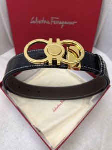 Salvatore Ferragamo: Original top-grain cowhide crocodile pattern surface: Line