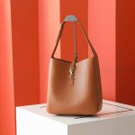 Ys1 Hobo Bag, Large, Black Let me tell you, this bag looks ordinary , but it loo