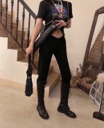 Chanel Super cool vintage umbrella, this year vintage is the mainstream and a mu