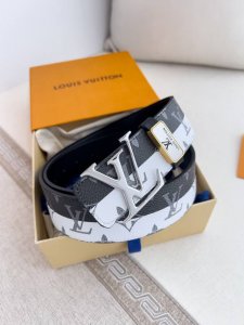 Product name: Lv..Louis..Vuitton belt original Model: Buckle, classic pure stee