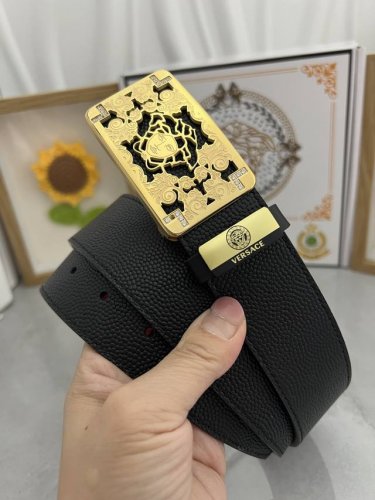 Product Name: Versace (Ddd) Material: 100% top-grain cowhide belt, guaranteed ge