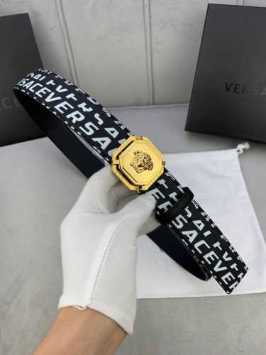 Special Width 4.0 Cm Versace This Two-Sided Top-Grain Leather Belt Is Adorned Wi