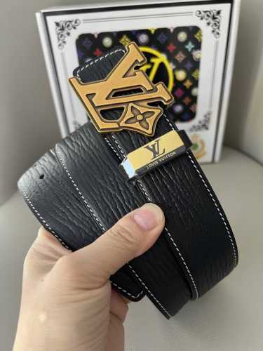 Product Name: Louis Vuitton Original Belt Material: 100% Top Layer Cowhide Leath