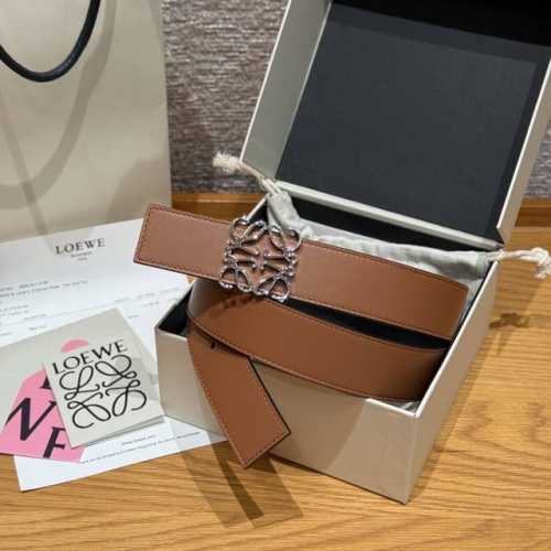 New Women's Belt Ewe Classic Logo Belt, Very Practical Smooth Calfskin Reversibl