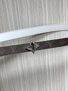 2.0 width, new style of the season, double-sided belt with imported cowhide on o