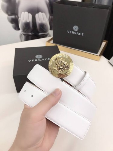 This Versace Fashion Belt Is Crafted From Soft Calf Leather And Features A Three