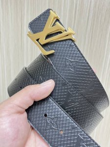 Special 4.0 Width, This Season's New Style, Double-Sided Imported Cowhide, One S