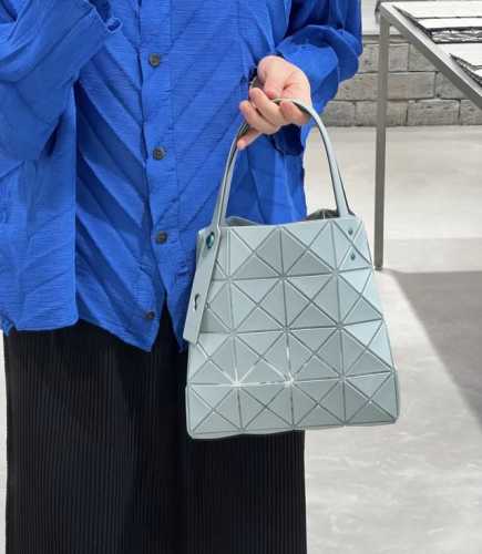 Original single running volume Isseymiyake Baobao