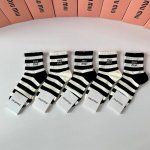 Special Packaging Miumiu New Mid-Length Slouch Socks! Five pairs per box, same s