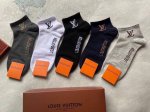 New Louis Vuitton men's socks, box of five, made of pure cotton, soft and comfor