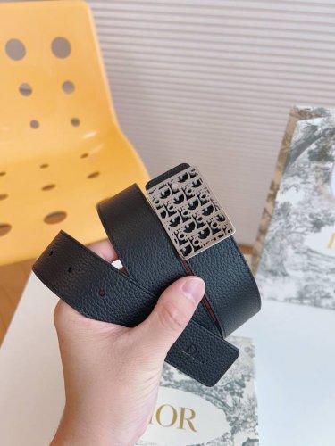 Dio* A must-have exquisite CD buckle belt from Dior, suitable for both business