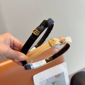 with packaging Gucci official classic new double G headband, a must-have item fo