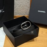 New Chanel Women's Belt This belt is made of double-sided calfskin leather, ado