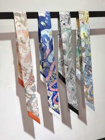 Phms2429 Herm - Click Image to Close