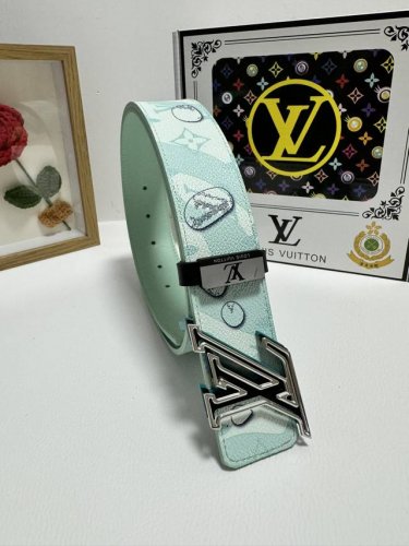 Product Name: Louis Vuitton (LV) Material: 100% genuine cowhide belt, 24K stainl