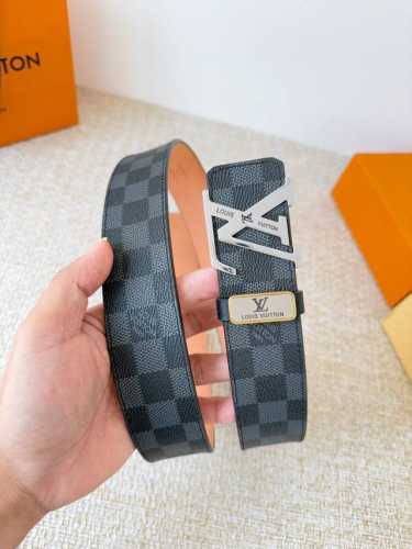 Product Name: Louis Vuitton Belt - Original Single Belt Model: Hook, Classic Pur