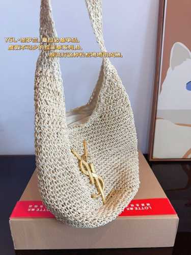 Ysl Yves Saint Laurent woven shopping bag The texture is very high-end The capac