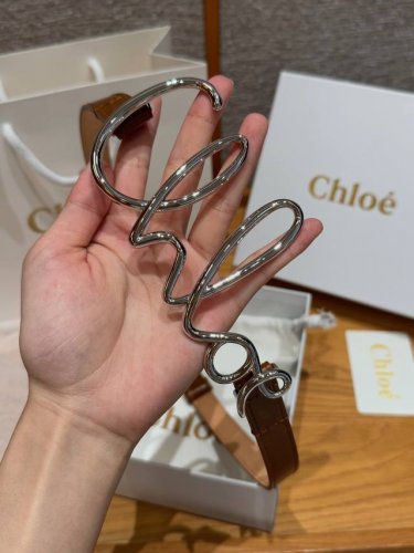 Chloe Small Women's Waist Chain The soft calfskin belt is combined with the icon