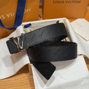 - Lvjia's new double-sided belt DDD. This double-sided belt is made of Monogram