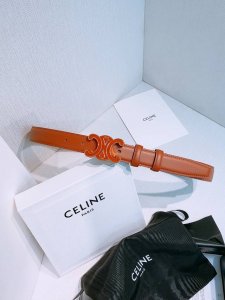 Natural color line - Arc de Triomphe enamel buckle Taurillon leather split leat