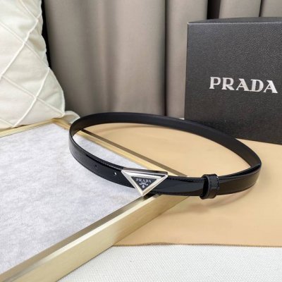 Rada This Exquisite Leather Belt Exudes A Simple Yet Elegant Sophistication. 2.0