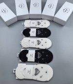 Prada new women's invisible socks, one box of five pairs of jacquard classic lo