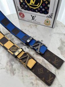 Product Name: Louis Vuitton Original Belt Material: 100% Top Layer Cowhide Leath