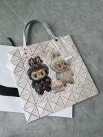 Original single running volume Issey Miyake Labu co-branded shopping bag new tr