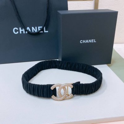 Chanel Cc rhinestone brass logo buckle, calfskin leather, silver and gold metal,