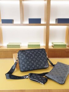 Louis Vuitton official website synchronized high version crossbody shoulder bag