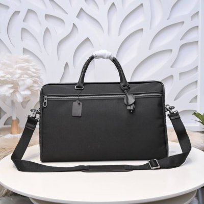 Bv - The latest men's travel bag, original quality, made with premium waxed cowh