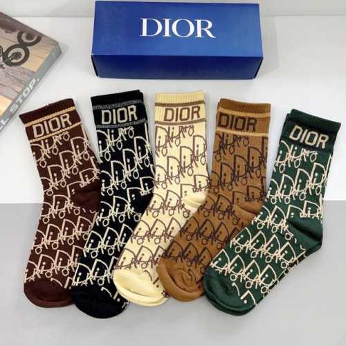 5 pairs per box with packaging Dior new letter ribbed knee-high socks! Hot-sell