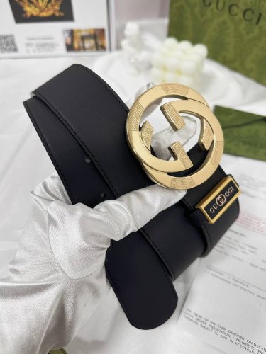 Belt: Gucci.Gu...Cci Authentic Single Piece. Belt: 100% Top-Grain Cowhide Leathe
