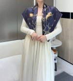 Grassland Style" 90 Square Scarf - Herm