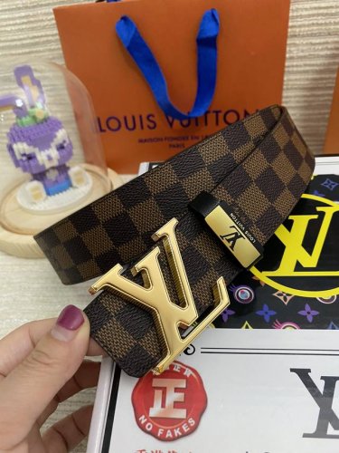 Product Name: Lv..Louis..Vuitton Authentic Material: Authentic Leather Belt, 100