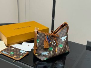 With folding boxSize: 29*25Cm MediumLv The strongest Carryall, Cute and casual a